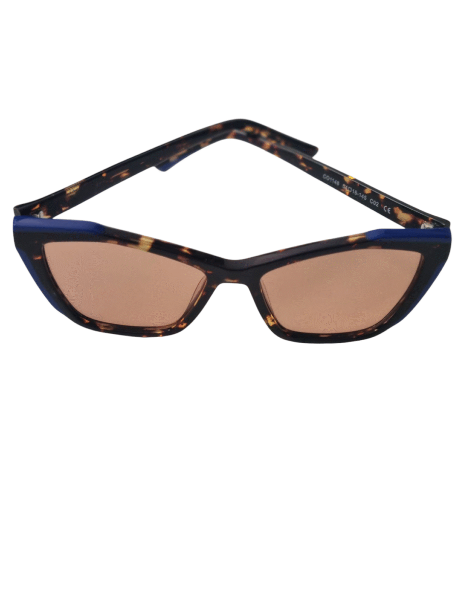 Aura Clarity Nirvana Frame – FL-41 tinted cat-eye glasses with amber lenses and tortoiseshell arms.Migraine glasses for light sensitivity
